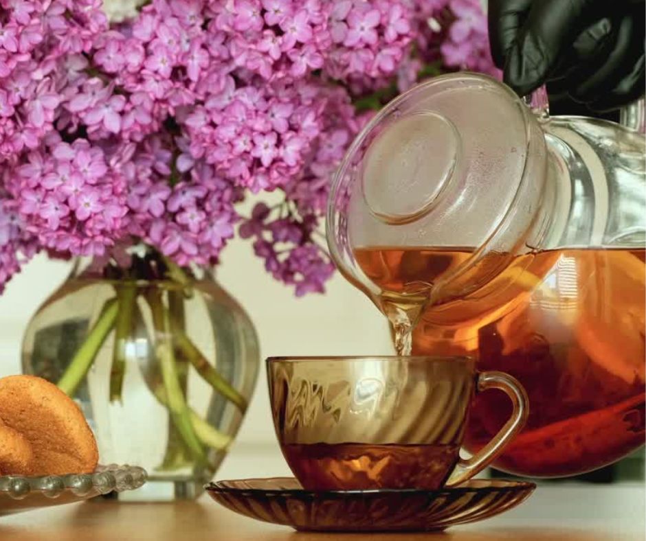 🍵 How to Brew the Perfect Cup of Herbal Tea (Even If You're New)